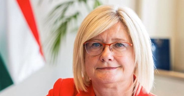Történelmi pillanat a magyar politikában: Gál Kinga lett a Patrióták Európáért képviselőcsoport társ-frakcióvezetője