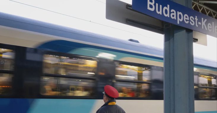 Letört egy vonat áramszedője Kőbánya felsőn, a szolnoki és a hatvani vonalon is fennakadások vannak