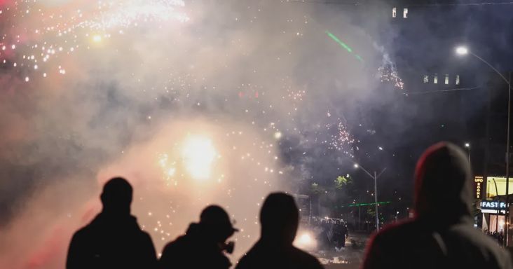 Az albán miniszterelnök sötét erőket sejt az erőszakos tüntetések hátterében