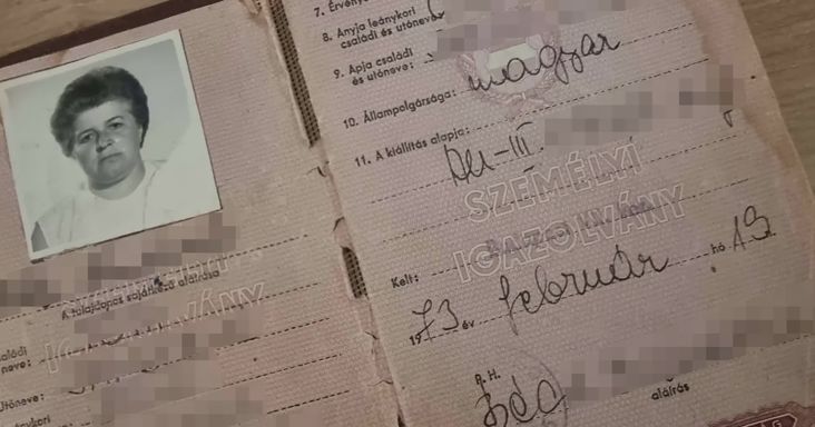 Még mindig több tízezer embernek van könyvformátumú személyi igazolványa