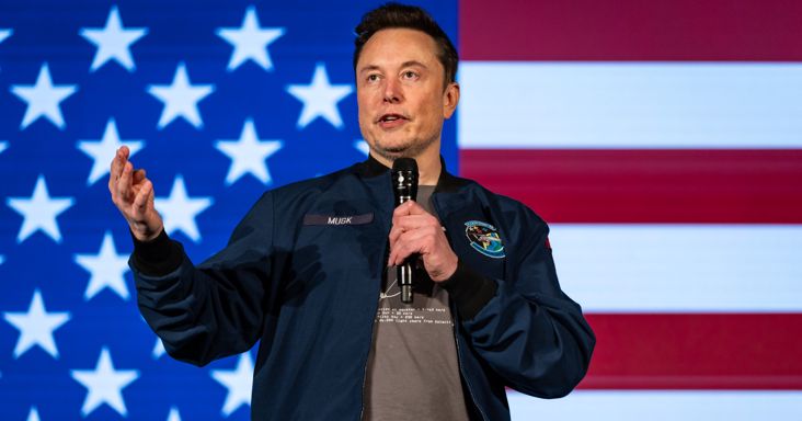 Kiborult Ukrajnára a világ leggazdagabb embere: páros lábbal rúgott bele Kijevbe Elon Musk