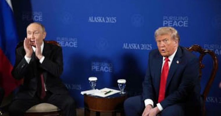 Timothy Snyder: Ha Trumpra bármiféle hatalmat rábízunk, részt veszünk Amerika szuperhatalmi öngyilkosságában