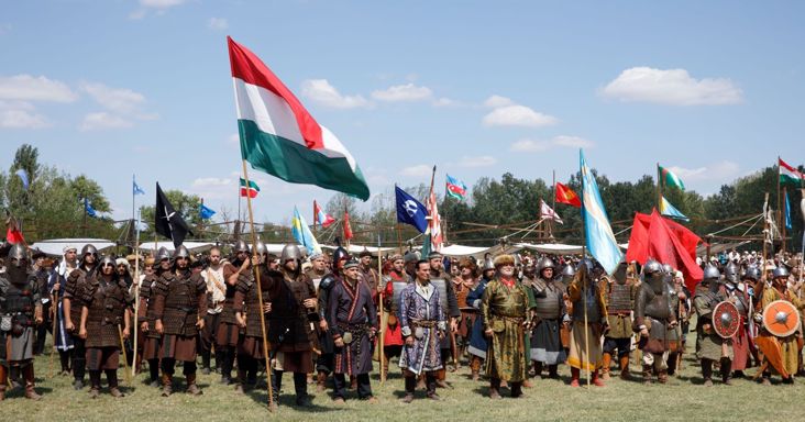 Tényleg 200 ezren voltak az idei Kurultájon, vagy csak a támogatás miatt nőttek nagyra a számok?