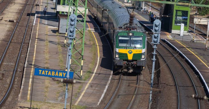 Vonattal utazik? Erre a menetrendváltozásra jobb, ha felkészül