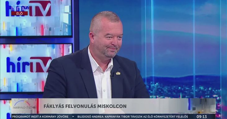 Fáklyás felvonulás Miskolcon