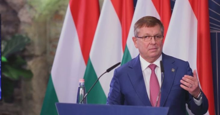 Matolcsy Györgyöt őrizetbe vették, de a parlamenti bizottság már várja a meghallgatására