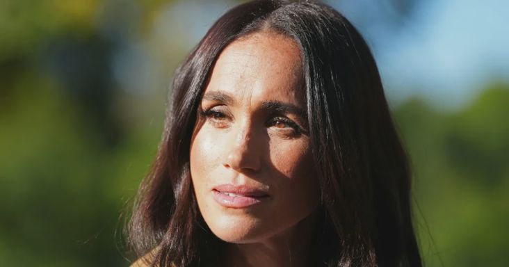 Újabb botrány a brit királyi udvarban a Meghan Markle édesapja házában talált fotók miatt