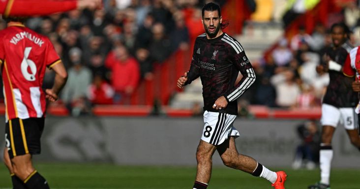 Fontos döntés Liverpoolban Szoboszlai Dominikról, óvatosságra int a korábbi eset