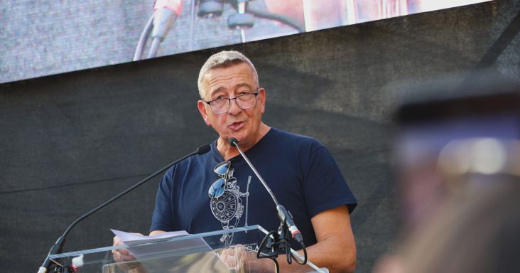 Több millió forintos köztartozást hozott össze Bayer Zsolt, jöttek a rendszeres végrehajtások