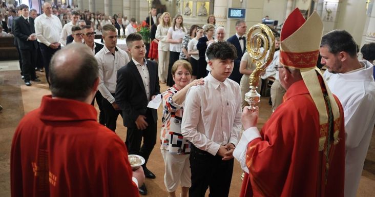 Apostoli kormányzóként vezeti tovább a Debrecen–Nyíregyházi Egyházmegyét