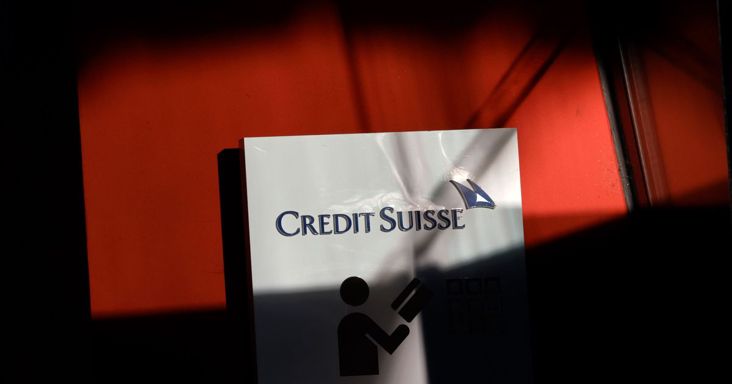 Bukták a prémiumot a bankárok, de a UBS bank fellélegezhet – jogszerűen vették el a pénzt a becsődölt Credit Suisse dolgozóitól
