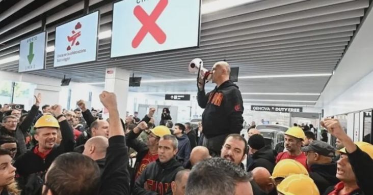 Elfoglalták a genovai repülőteret a tüntetők, a munkahelyeikért harcolnak