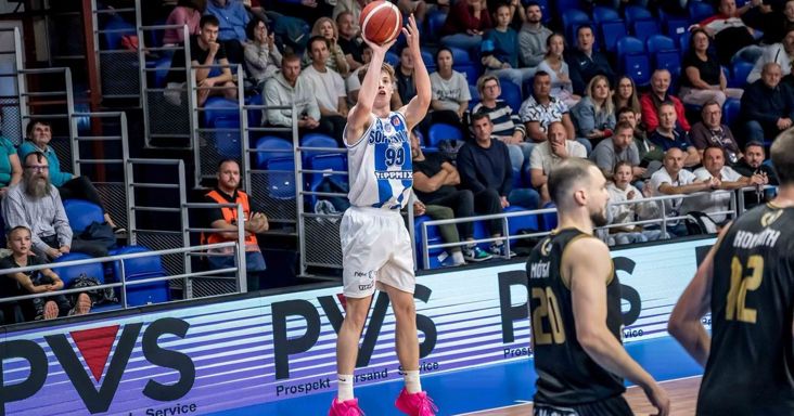 Drámai helyzetben egy magyar sportcsapat, közel az összeomlás