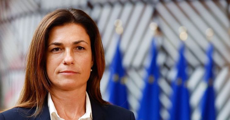 Hivatalos: döntött a bizottság, elkezdték berendelni az embereket – Varga Judit és Navracsics Tibor is a listán, Dávid Ibolyát is elővették, mindent le kell írniuk