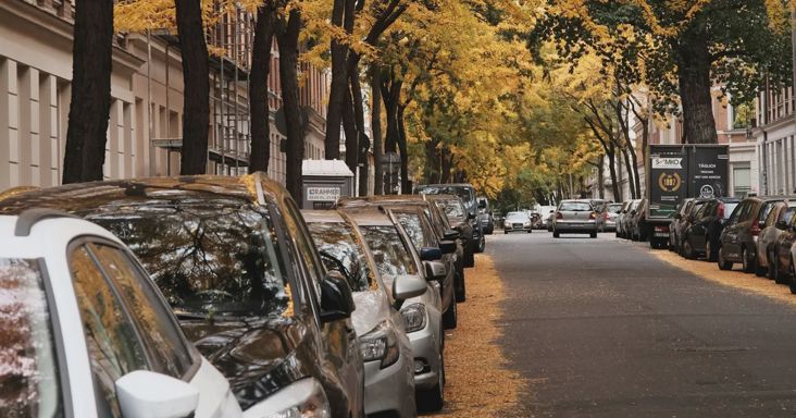 Ammóniaszivárgás miatt riasztották a tűzoltókat Veszprémben – lezártak egy utcát