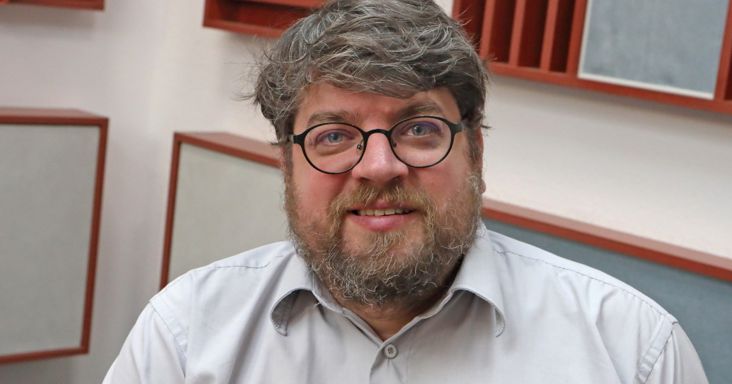 Dombos: A kormány még nem köteleződött el a jogegyenlőség mellett