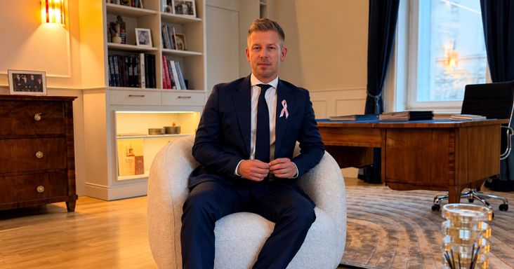 Magyar Péter: Macron jön október 23-án, a KDNP-sek akár fóliázni is elmehetnének