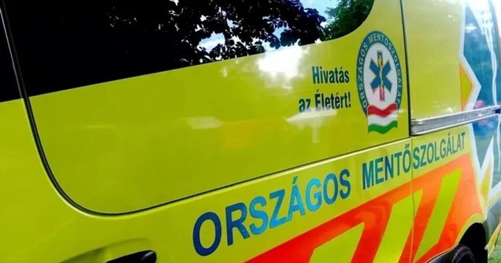 "Vigyázzatok magatokra, mert az élet nem játék" - mentő vitte el A Kísértés sztárját