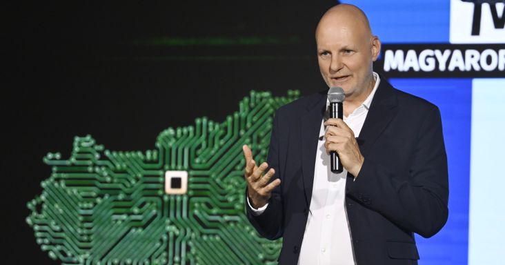 Tanács Zoltán globális méretű veszélyre figyelmeztet, leállították a Magyarország.hu-t is a súlyos hiba miatt