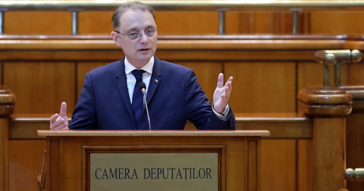 Véget ért a fél éve tartó romániai kormányválság