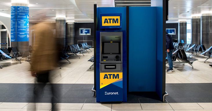 Nem tájékoztatta megfelelően az ügyfeleket, 63 millióra büntették az ATM-üzemeltetőt