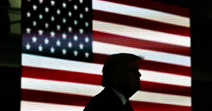 Büntetővámokat töröl Trump, hogy segítse egy republikánus szenátor újraválasztását