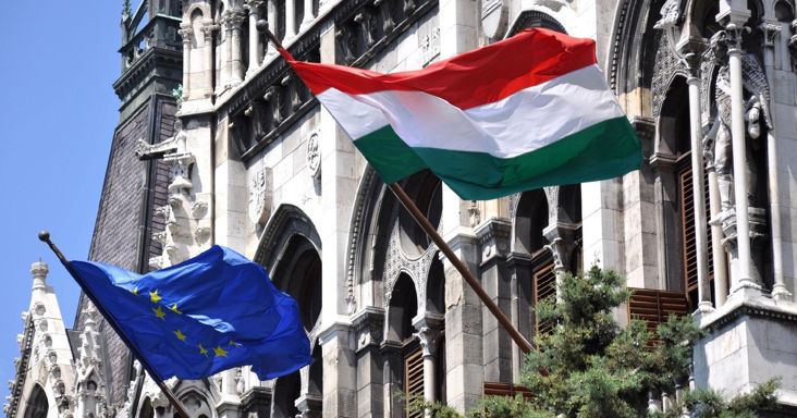"Paraszt!" - kiabálta a tiszás képviselő a fideszesek felé a parlamentben
