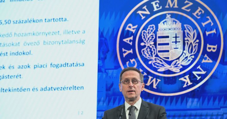 Az óvatosság az első: nem nyúlt az alapkamathoz a jegybank