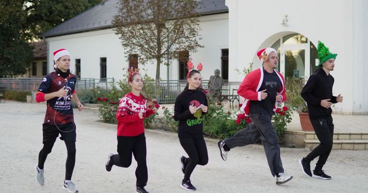 Kállósemjén a házigazda: a Kállay Kúriában lesz az idei Adventi Fényélmény futás!