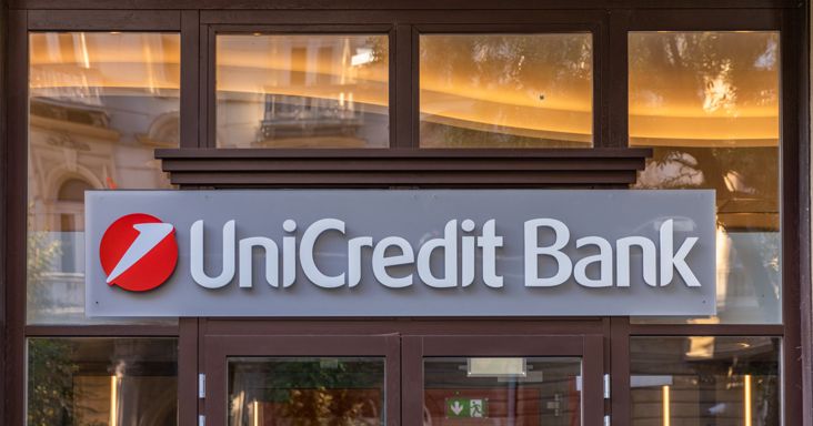Kiszivárgott a terv: fontos lépésre készül az UniCredit