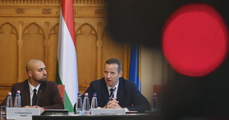 Volt igazságügyi minisztereket hallgatna meg a végrehajtási visszaéléseket vizsgáló bizottság