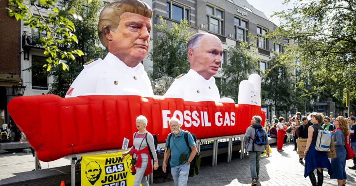 Timothy Snyder: Trump külpolitikája a nagyhatalom öngyilkossága