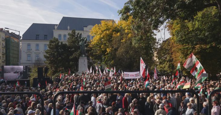 Megtámadták a Telex stábját a fideszes rendezvényen