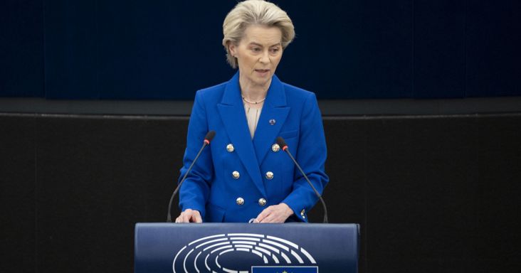 Elfogadta a meghívást, Budapestre érkezik Von der Leyen: miről fog beszélgetni Magyar Péterrel?