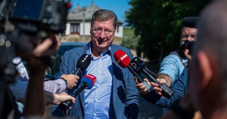 Tanács Zoltán bejelentette: elrendelték a nyomozást a Lounge-szerződések ügyében