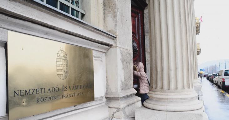 Már tizenhét országot érint a gázkereskedelemre épülő adócsalási ügy, nőtt a gyanúsítottak száma