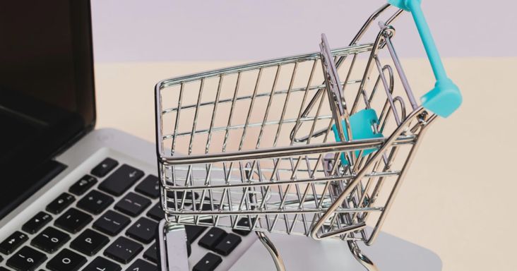 Magyarországon is megjelent az Amazon babérjaira törő webshop, nem akárki áll mögötte
