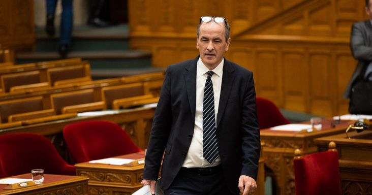 Megszólalt az egészségügyi miniszter a budapesti kórházi ellátás válságáról