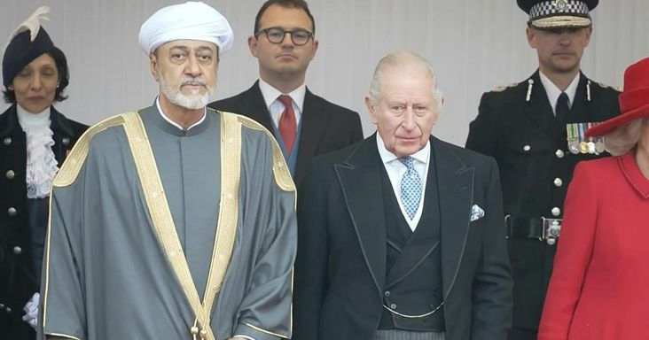 III. Károly király fogadja Haitham ománi szultánt állami látogatáson az Egyesült Királyságban