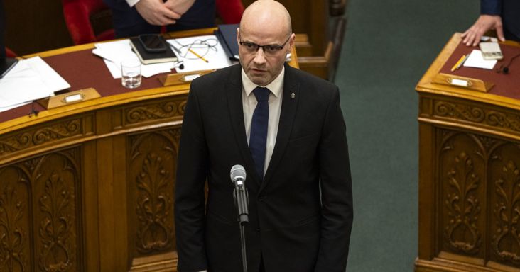 A Mi Hazánk jelöltjét beválasztották a Médiatanácsba, a Fideszét és a KDNP-ét ismét elutasították