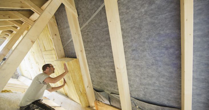 Jön az új felújítási program: Kapitány István közzétett egy listát, mire lehet igénybe venni