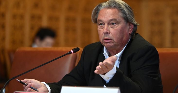 Egy korábbi főpolgármester-helyettest hallgatott meg a kegyelmi botrányt vizsgáló bizottság