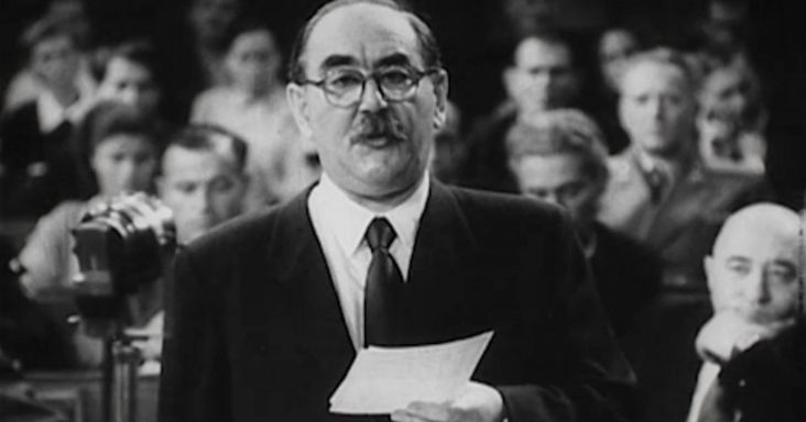 1956 előzményei: Amikor az intézményesített hazugság rendszere összeomlik