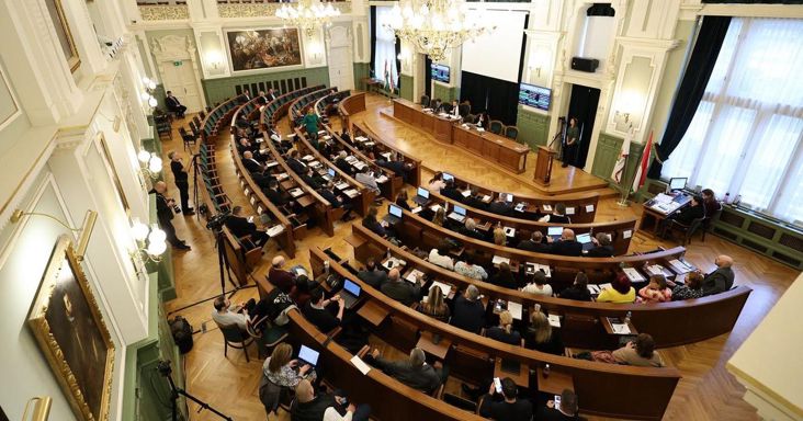 Megszűnt a Fidesz-KDNP-frakció a győri közgyűlésben