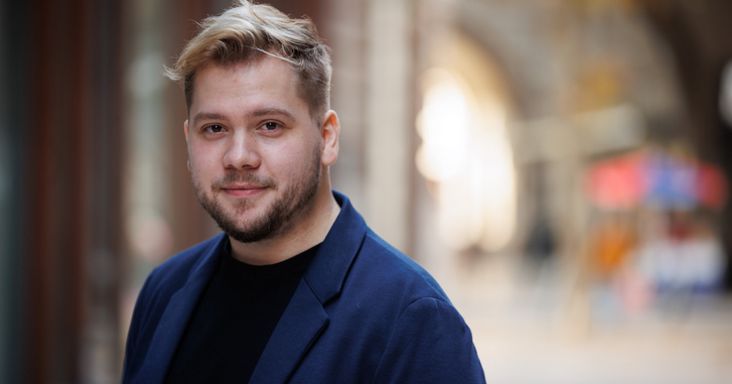Visváder Tamás egy színésznővel az oldalán próbál majd szerencsét a Hotel Blöffben