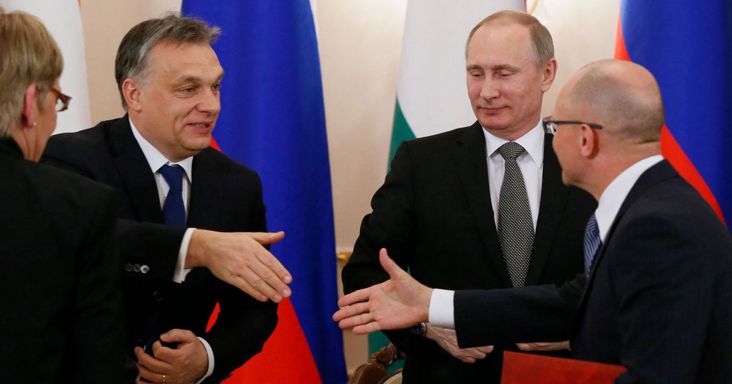 Fordulat Orbán Viktor ENSZ-főtitkári kinevezésében: nagyon magas szintű orosz nyilatkozat érkezett, szilvapálinkával ünnepelhetnek – "Vonzó lenne a számunkra"