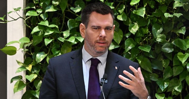 Nagy bejelentést tett Vitézy Dávid: elkészült az ország egyik legnagyobb infrastrukturális beruházása, az M5-ös autópálya és az M44-es autóút között jött létre a lóhere alakú csomópont