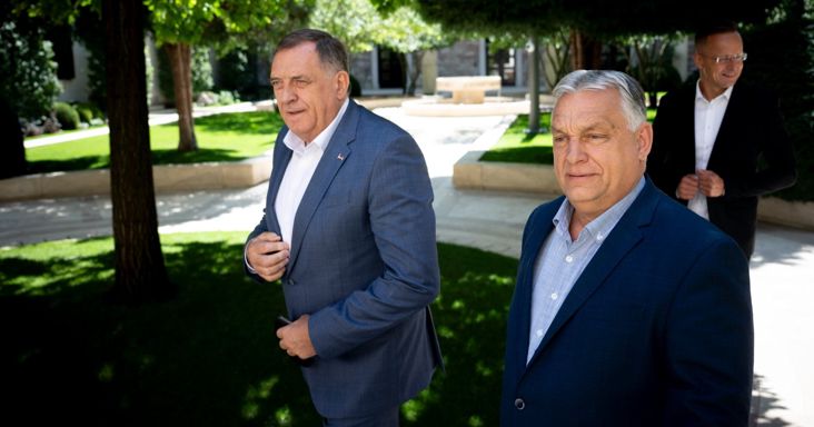 Dodikhoz látogatott Orbán a feleségével