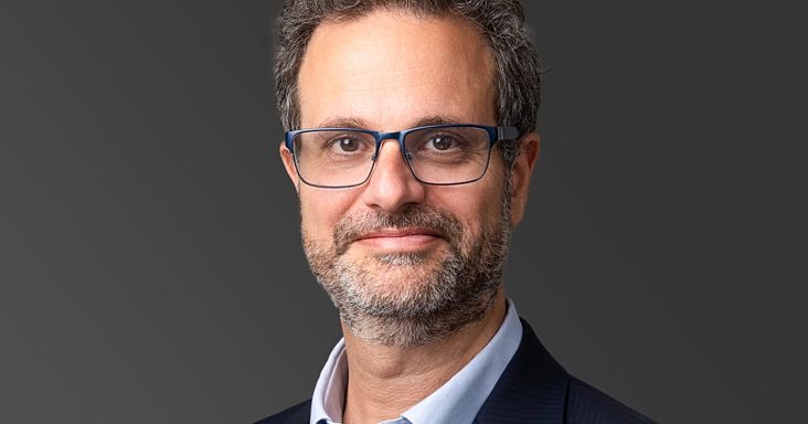 Human Rights Watch-alelnök: „Ez a kormány nyitott az együttműködésre, de a puding próbája az evés”
