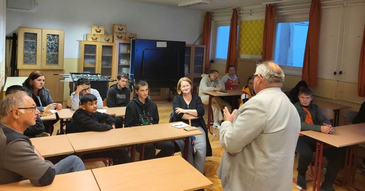 Út a jövő felé! – Pályaorientációs szakértő látta el hasznos tanácsokkal a nyolcadikosokat